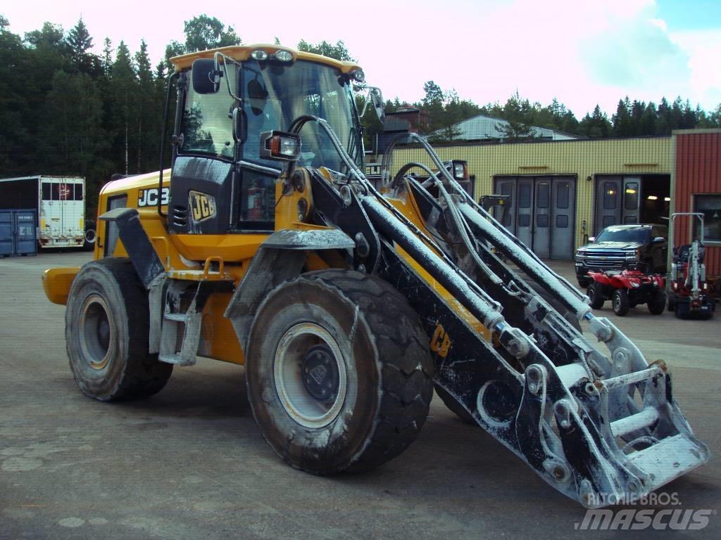 JCB 436 Wastemaster Фронтальні навантажувачі
