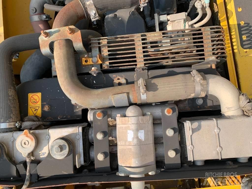 Hitachi Zaxis 240 Гусеничні екскаватори