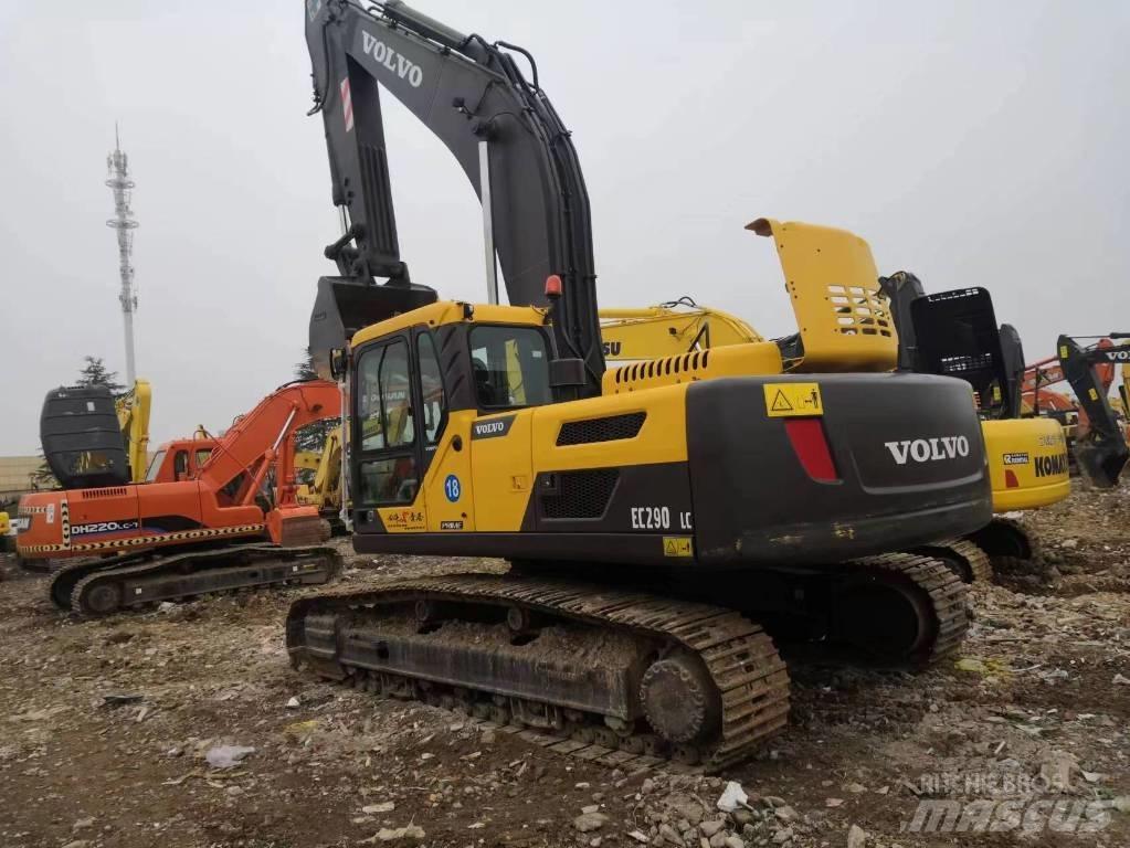 Volvo EC 290 B LC Гусеничні екскаватори