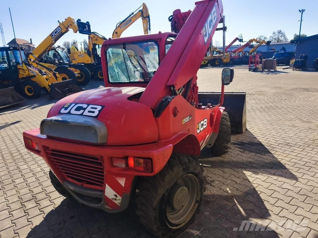 JCB 520-40 Телескопічні навантажувачі