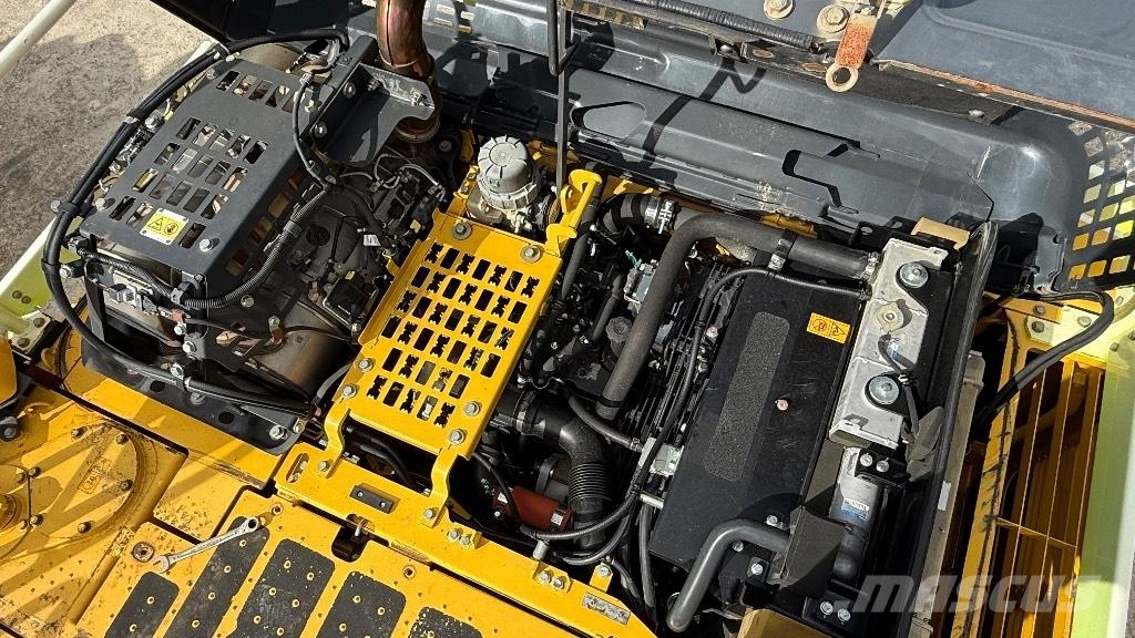 Komatsu PC 210 LC-11 Гусеничні екскаватори