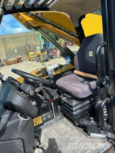 JCB 540-140 Телескопічні навантажувачі