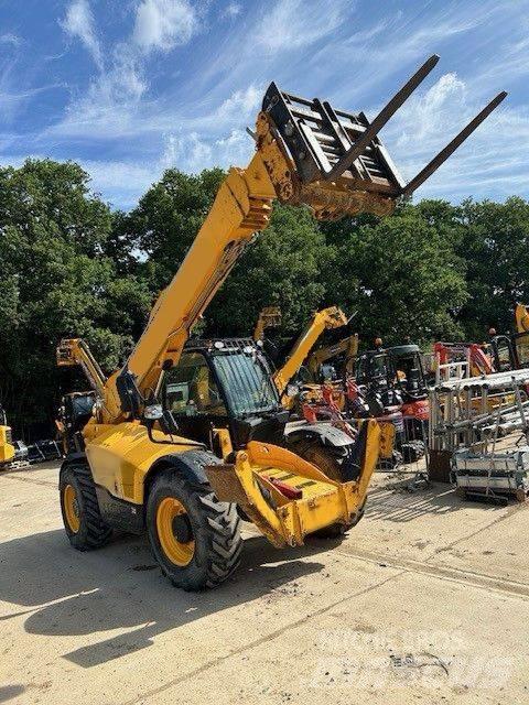 JCB 540-140 Телескопічні навантажувачі
