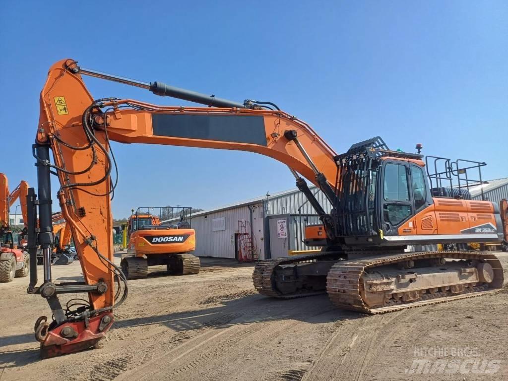 Doosan DX 350 LC-7 Гусеничні екскаватори