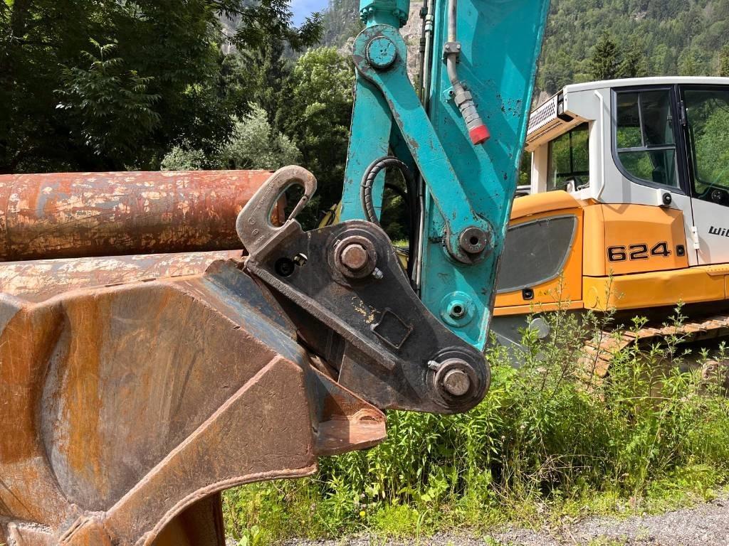 Kobelco SK200SR Гусеничні екскаватори