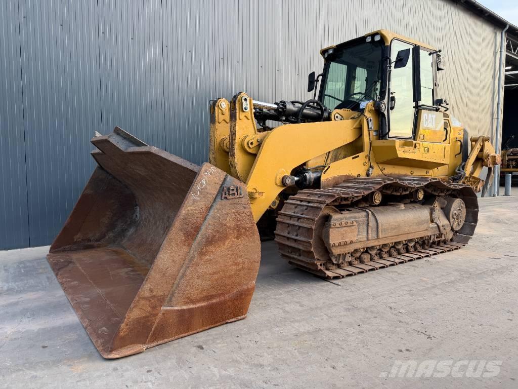CAT 973D Гусеничні вантажники
