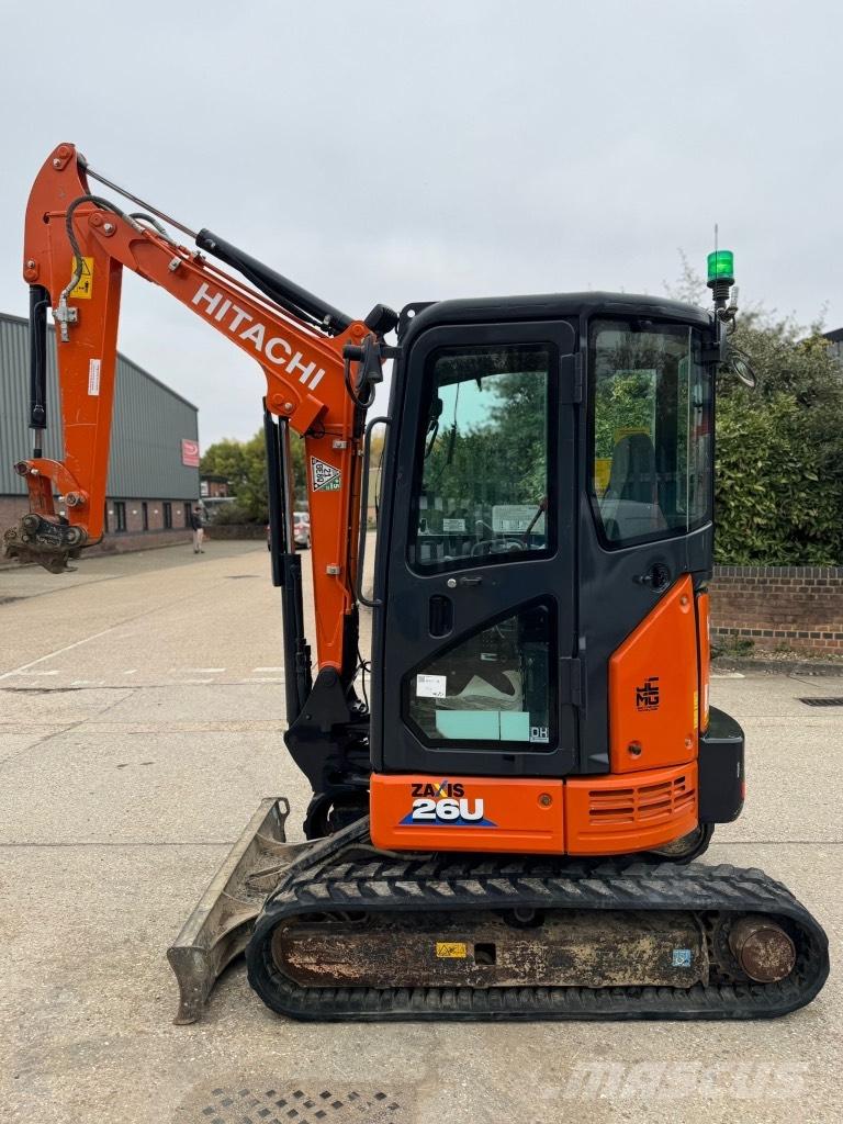Hitachi zx26 Міні-екскаватори < 7т