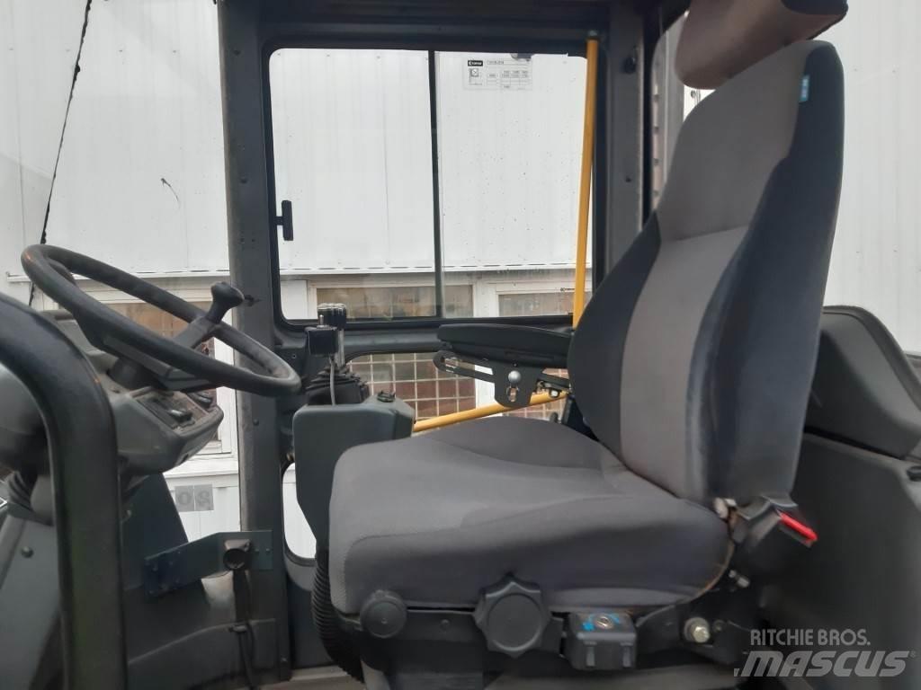 Kalmar DCE150-12 Дизельні навантажувачі