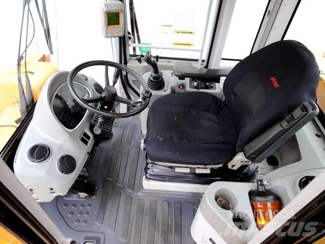 Hyundai HL 770-7 A Фронтальні навантажувачі