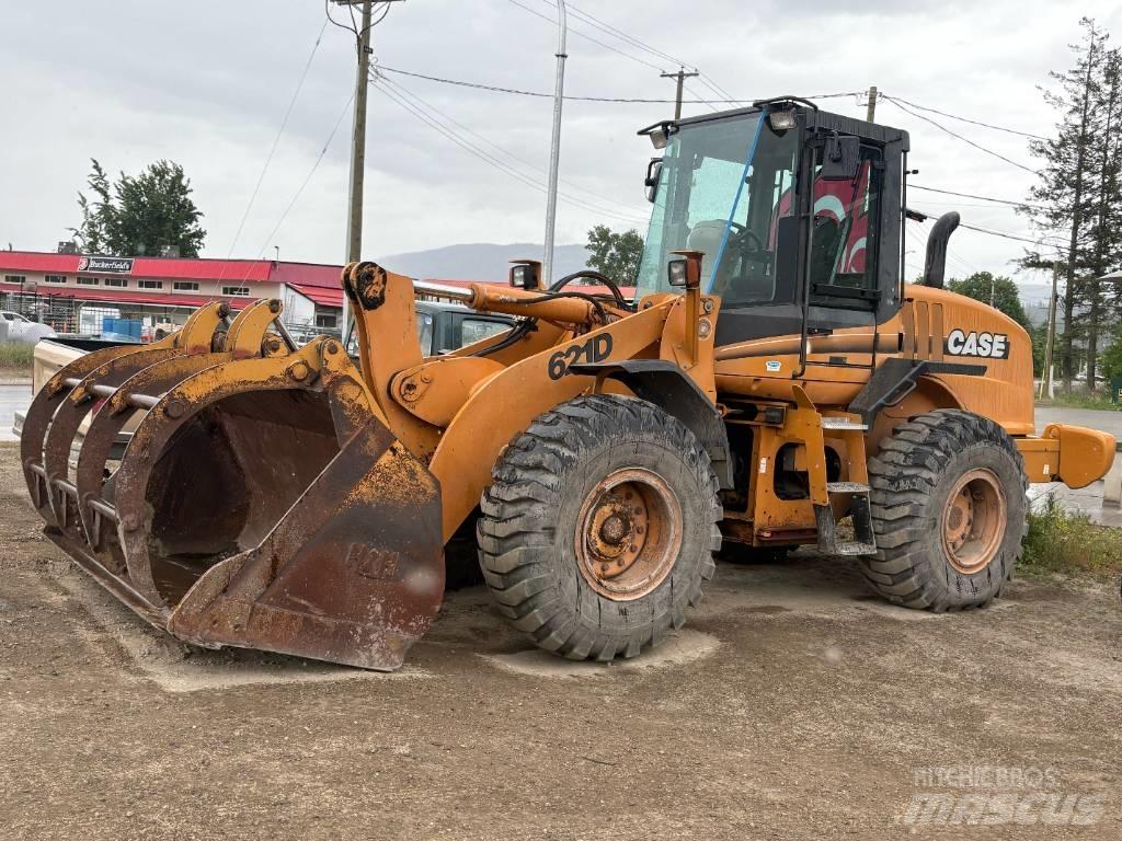 CASE 621 D Фронтальні навантажувачі
