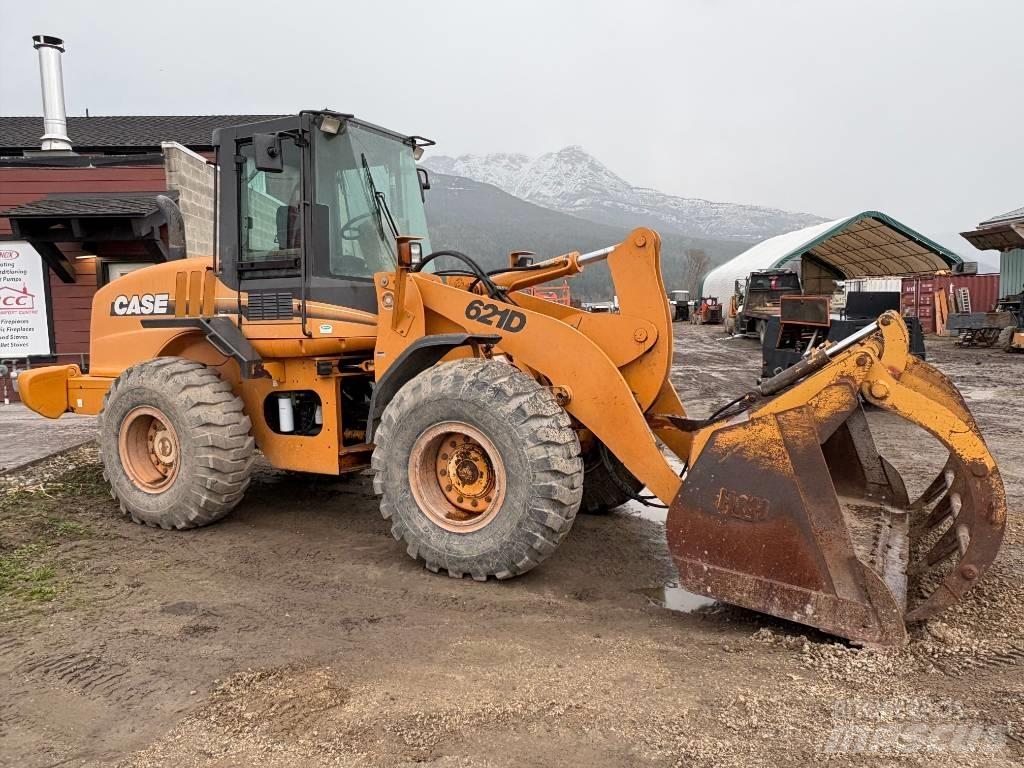 CASE 621 D Фронтальні навантажувачі