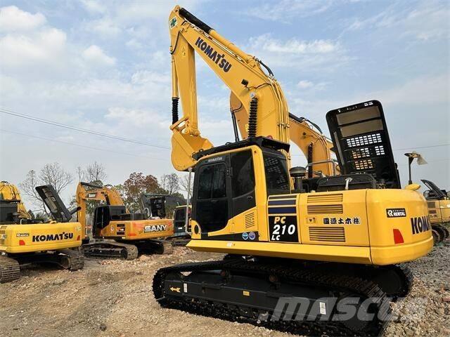 Komatsu PC 210-8 Гусеничні екскаватори