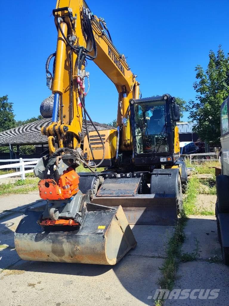 Hydrema MX 18 Колісні екскаватори