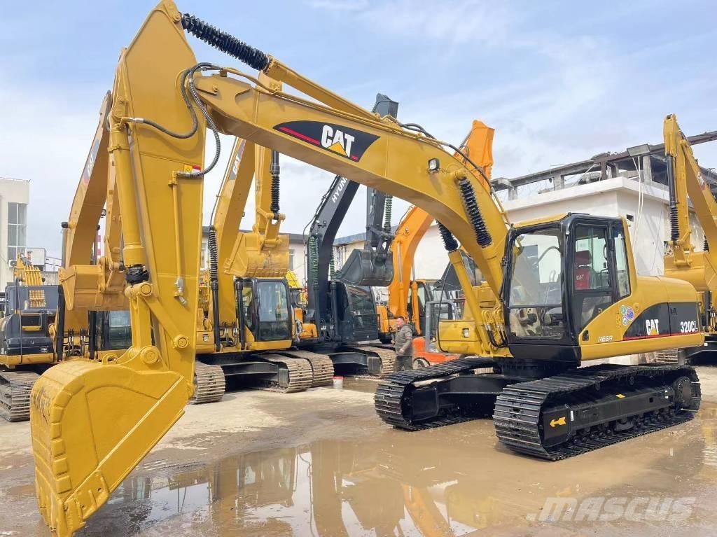 CAT 320 C L Гусеничні екскаватори