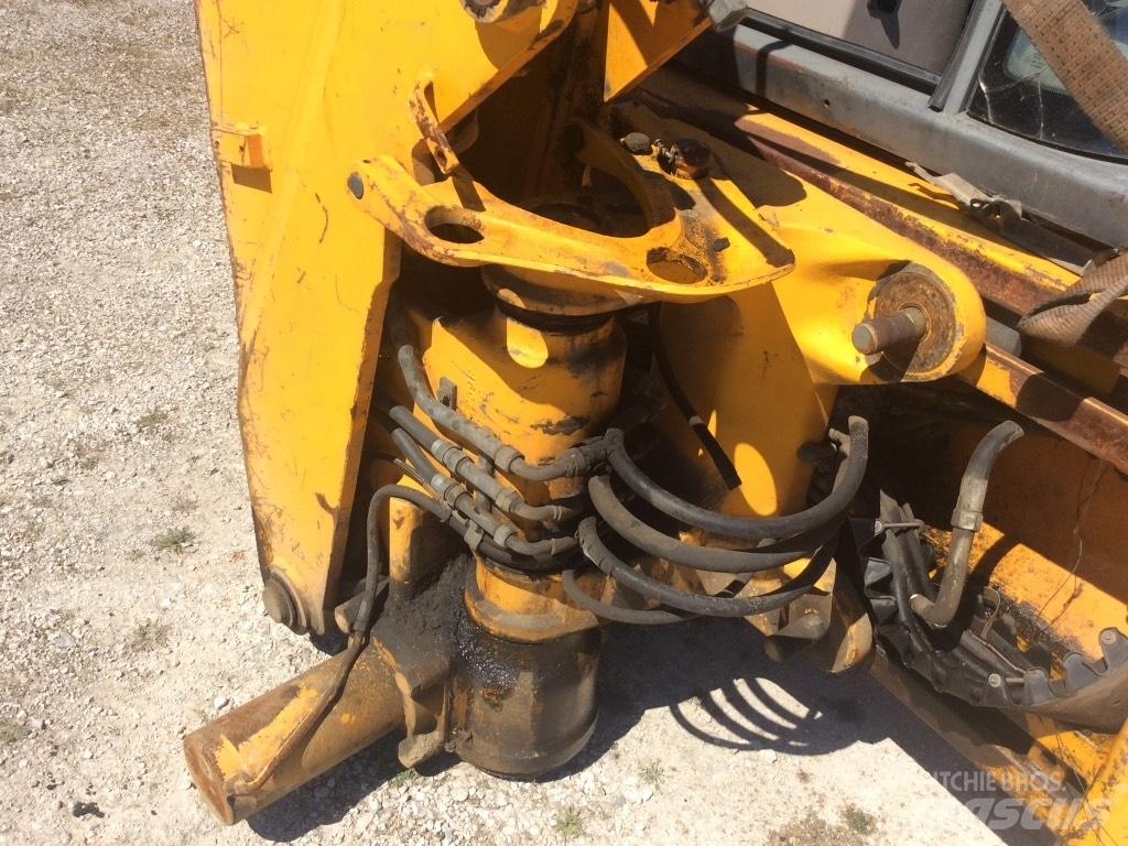 JCB 3 CX Кабіна