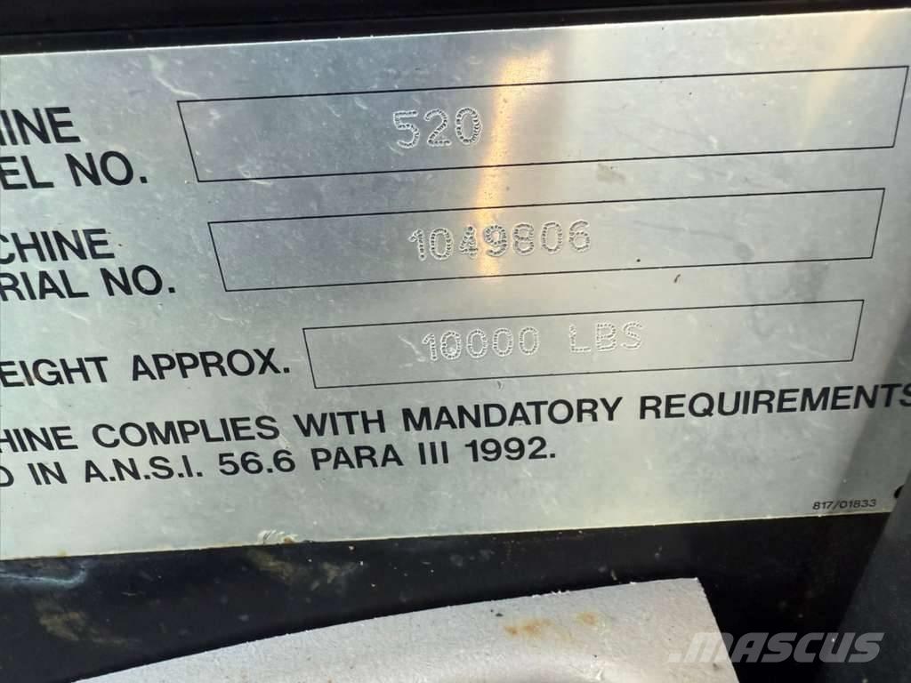 JCB 520 Телескопічні навантажувачі