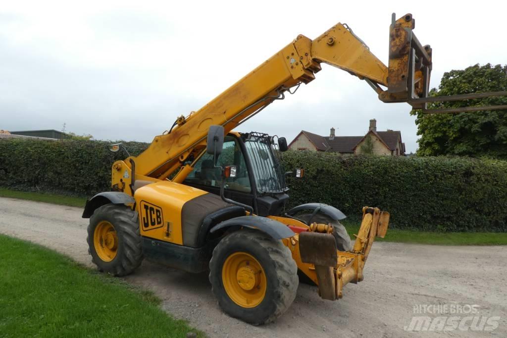 JCB 533-105 Телескопічні навантажувачі