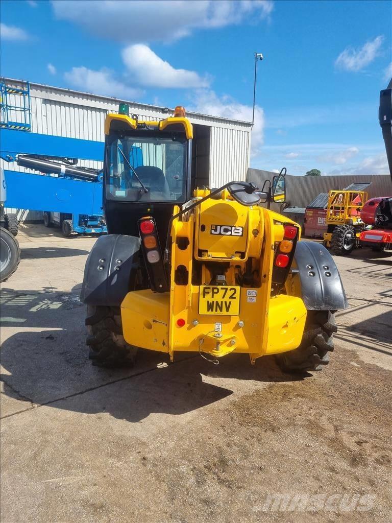 JCB 540-140 Телескопічні навантажувачі