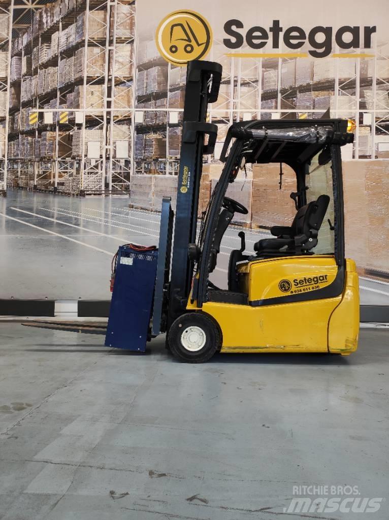 Yale ERP15VT SWB Електронавантажувачі