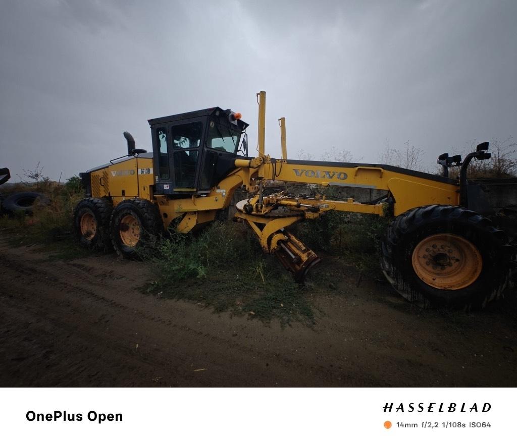  Greder Volvo G710 Кабіна