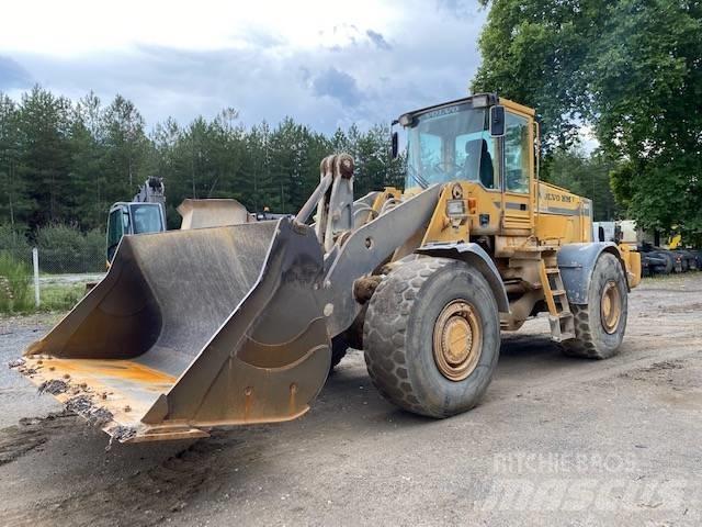 Volvo L 150 Фронтальні навантажувачі