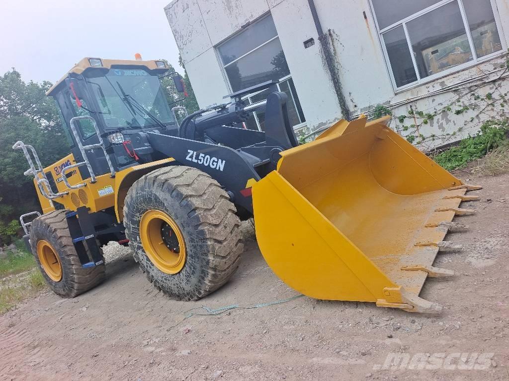 XCMG ZL 50 GN Фронтальні навантажувачі