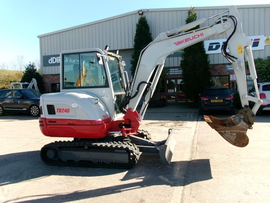 Takeuchi TB 240 Міні-екскаватори < 7т