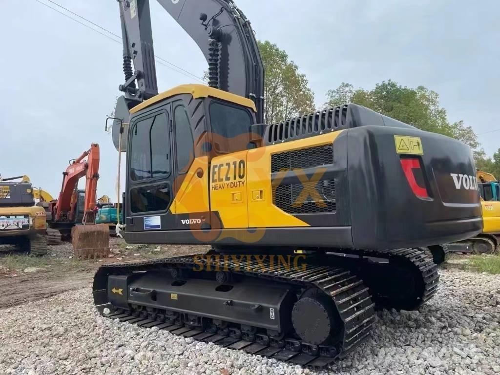 Volvo EC 210 D Гусеничні екскаватори