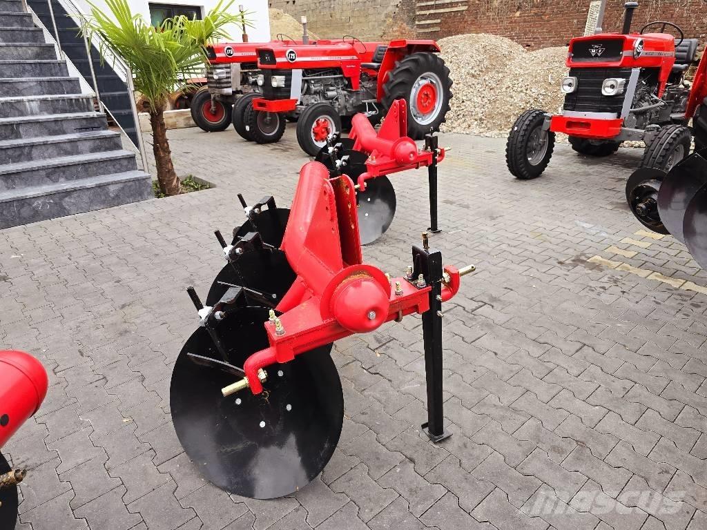Massey Ferguson 165 Трактори