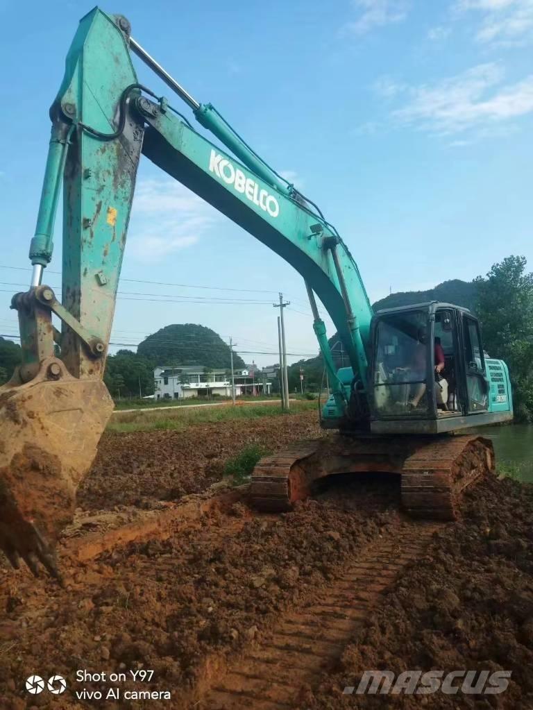 Kobelco SK200-10 Гусеничні екскаватори