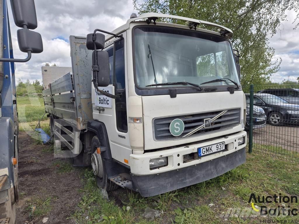 Volvo FL6 Вантажівки-платформи/бокове розвантаження