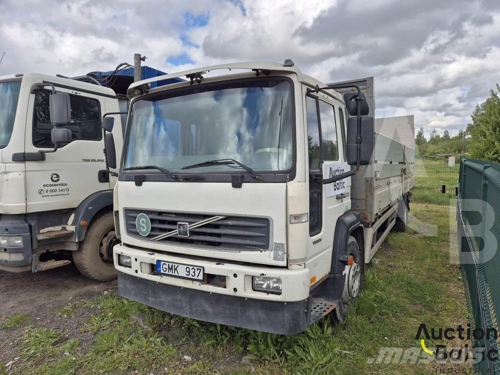 Volvo FL6 Вантажівки-платформи/бокове розвантаження