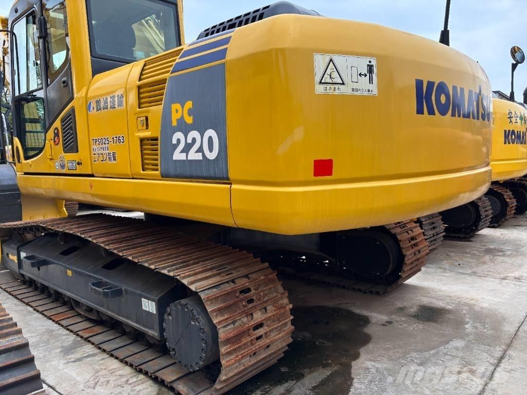 Komatsu PC 220-7 Гусеничні екскаватори