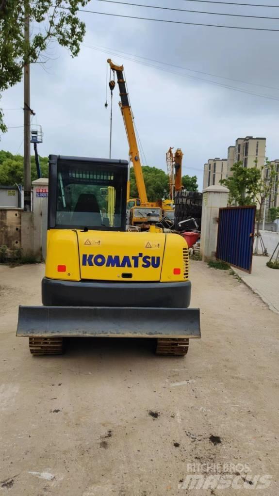 Komatsu pc56 Гусеничні екскаватори