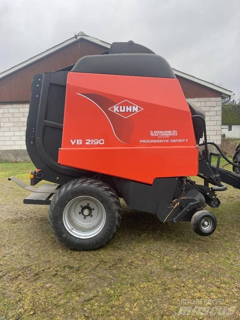 Kuhn VB 2190 Рулонні прес-підбирачі
