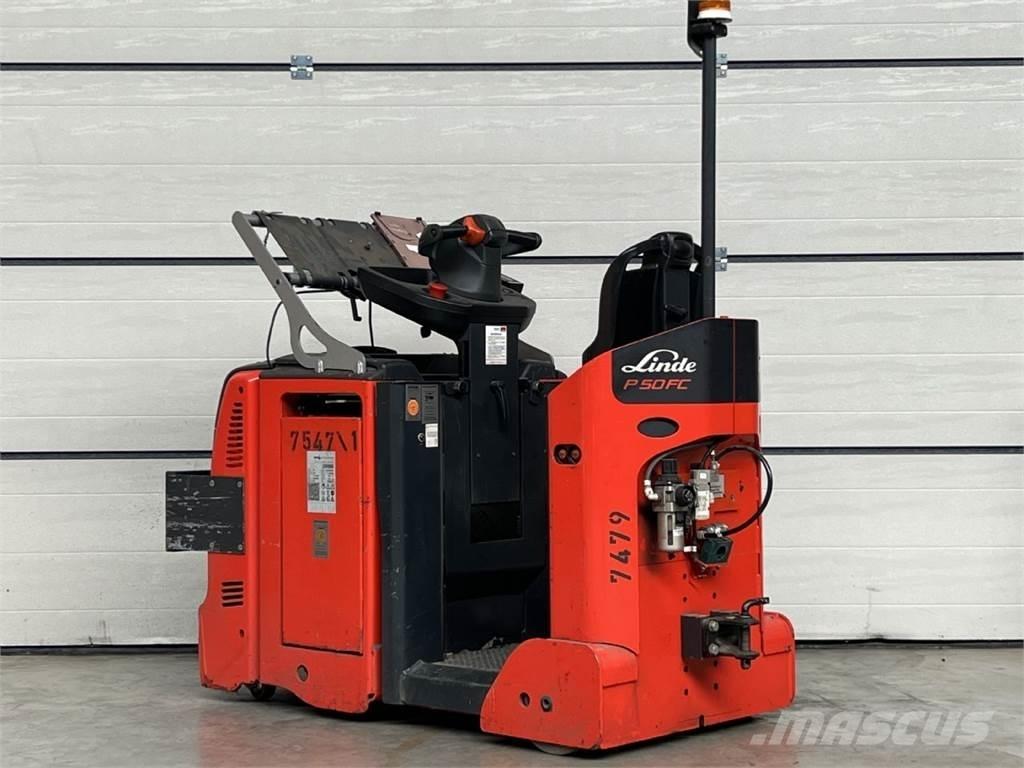 Linde P 50C Тягачі колісні