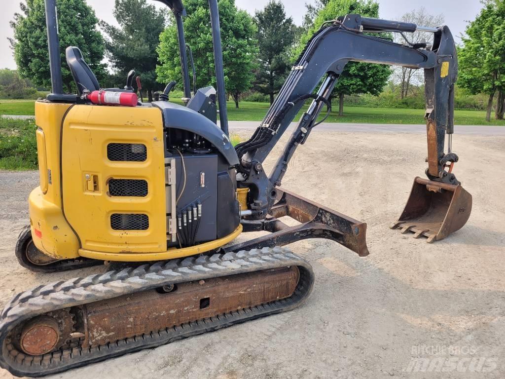 DEERE 35G Міні-екскаватори < 7т