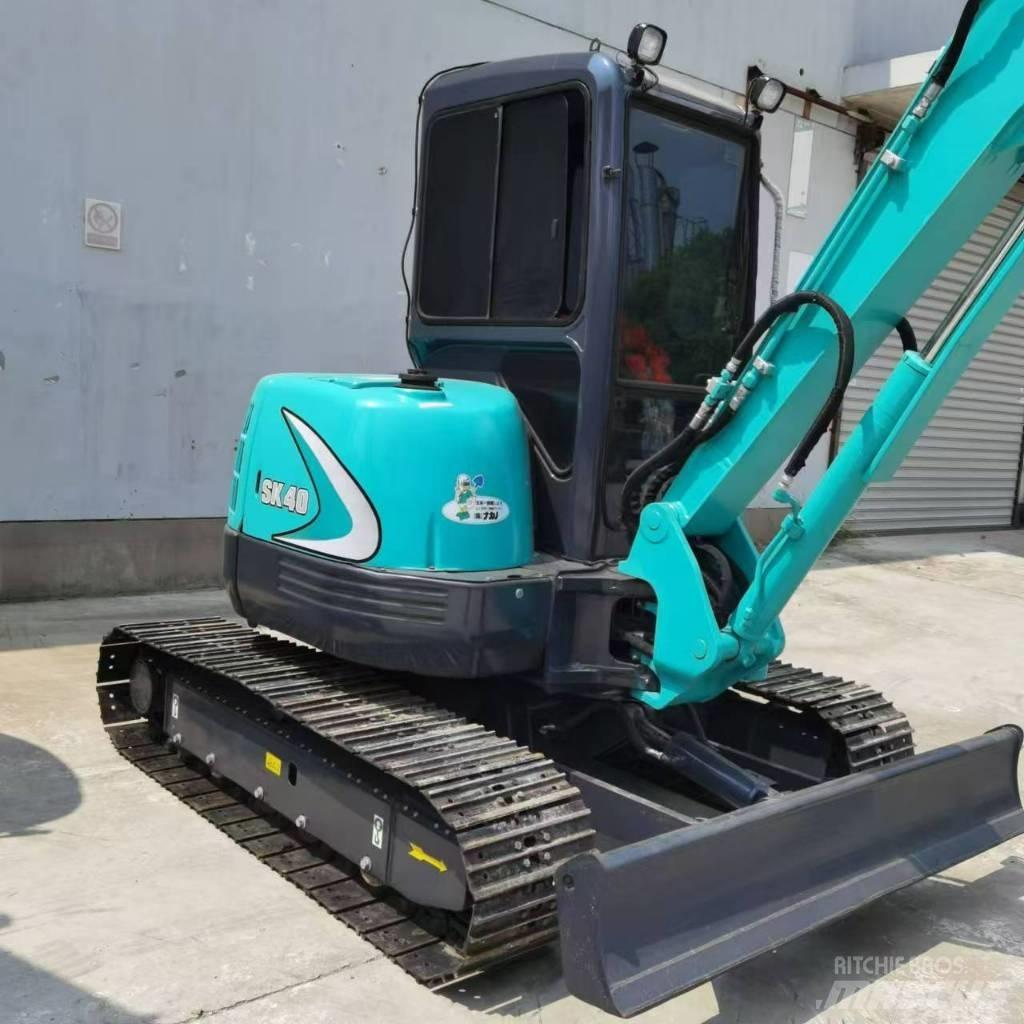 Kobelco SK 40 Міні-екскаватори < 7т
