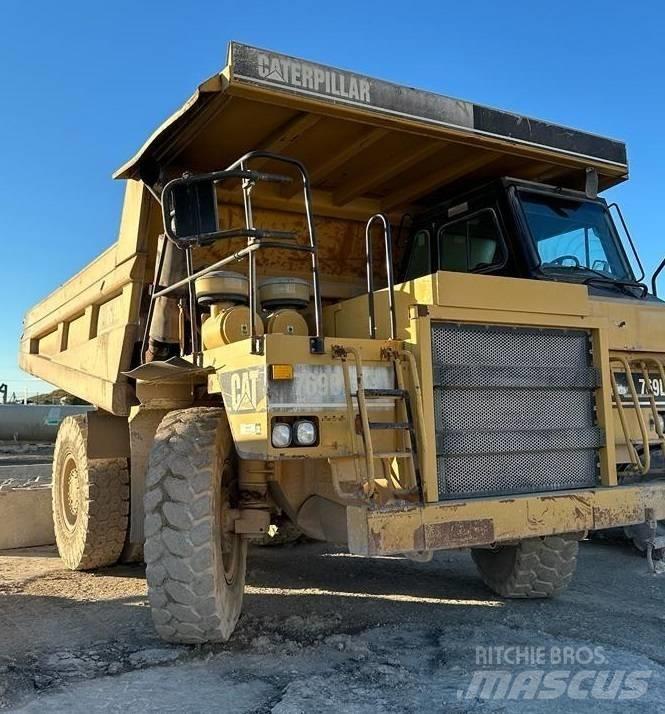 CAT 769 D Кар`єрні самоскиди