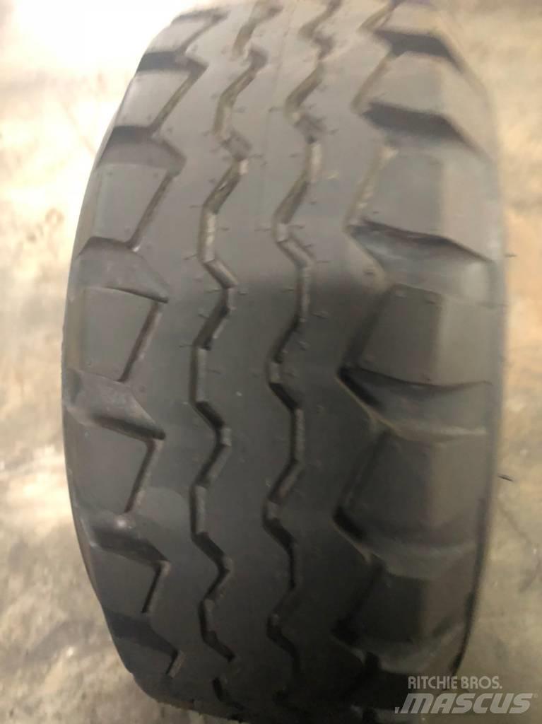  Cheng Shin 18x7-8 Шини