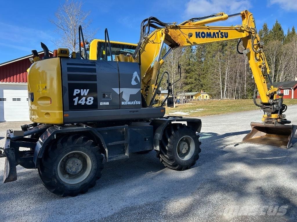 Komatsu PW 148-10 Колісні екскаватори