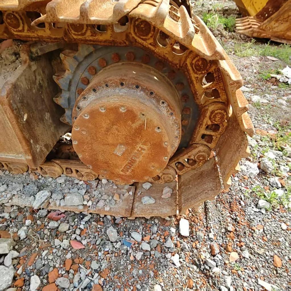 Hyundai Robex 305 LC Гусеничні екскаватори