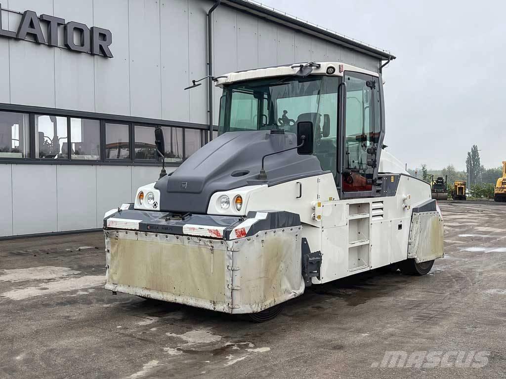 Hamm HP 280 i Пневматичні катки