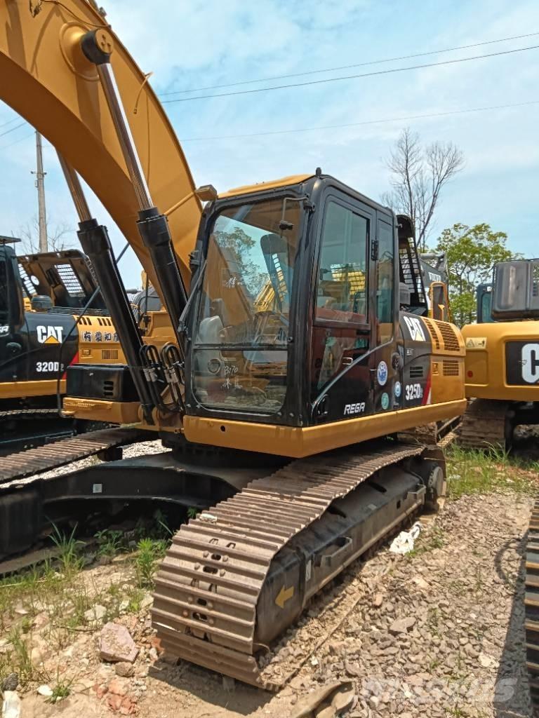 CAT 325 D Гусеничні екскаватори