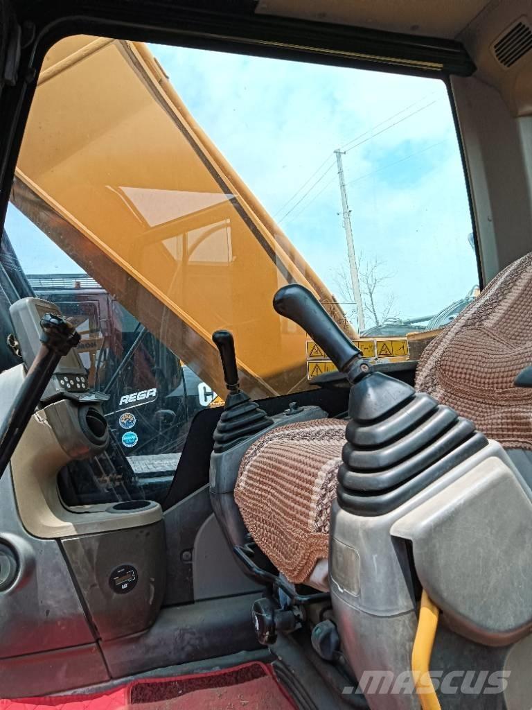 CAT 325 D Гусеничні екскаватори
