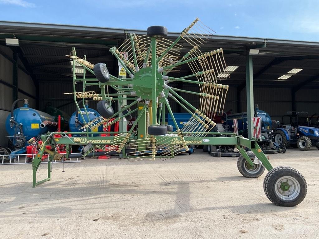 Krone Swadro 800/26 Граблі і сінозворушувачі