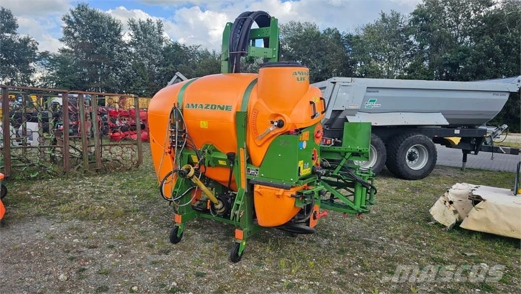 Amazone UF 901 Причіпні обприскувачі