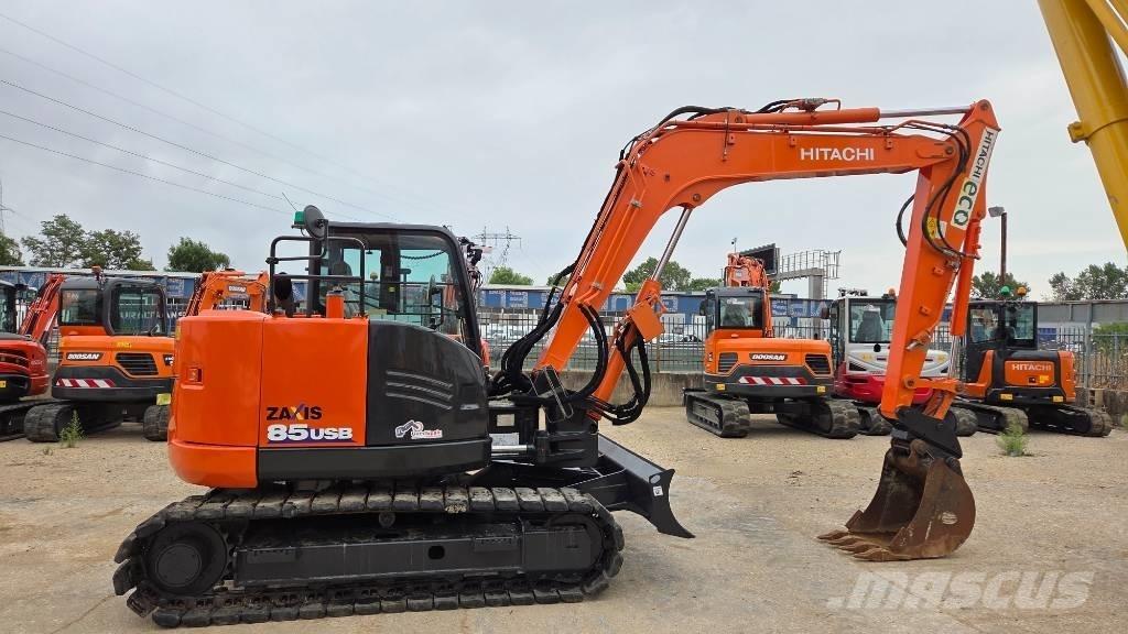 Hitachi ZX 85 US-6 Середні екскаватори 7т. - 12т.