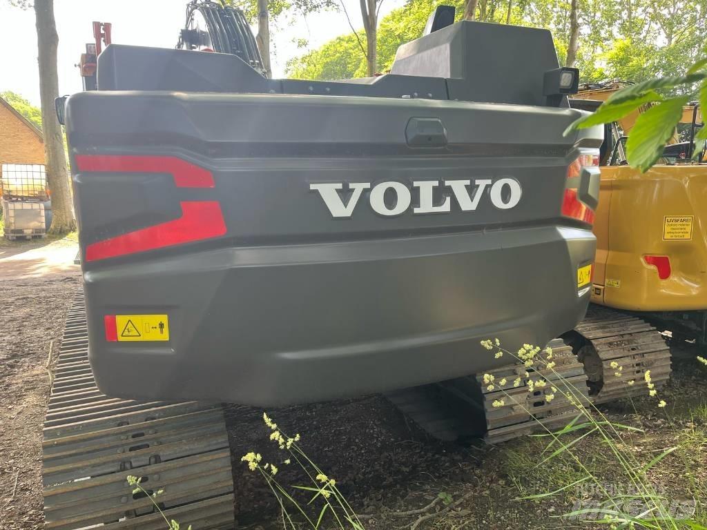Volvo EC 300 Гусеничні екскаватори