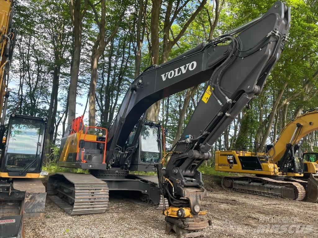 Volvo EC 300 Гусеничні екскаватори